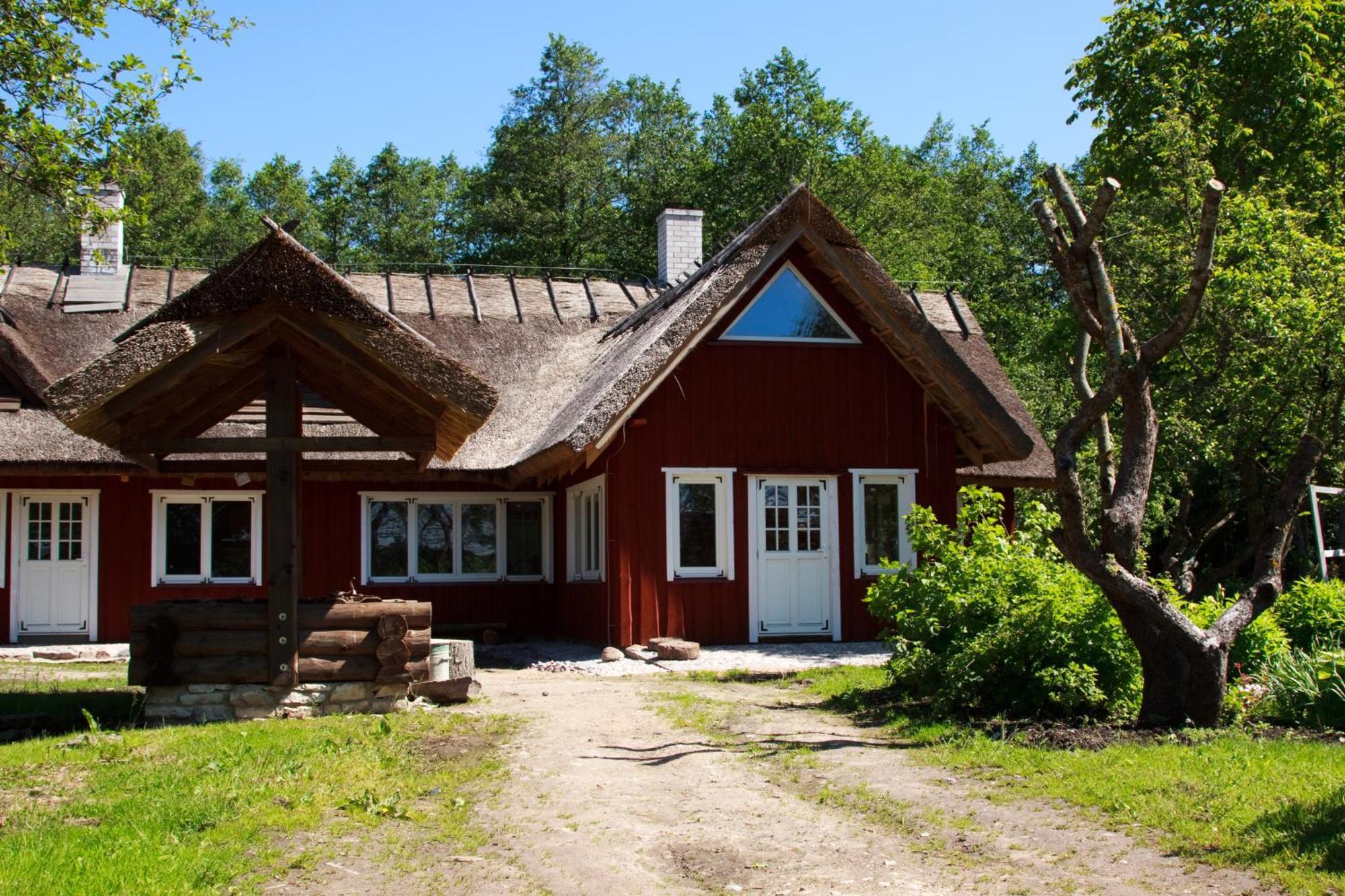 Laugu Holiday Resort Exterior photo